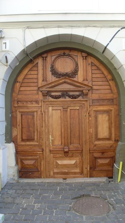 09-2009 109_424x753.jpg
